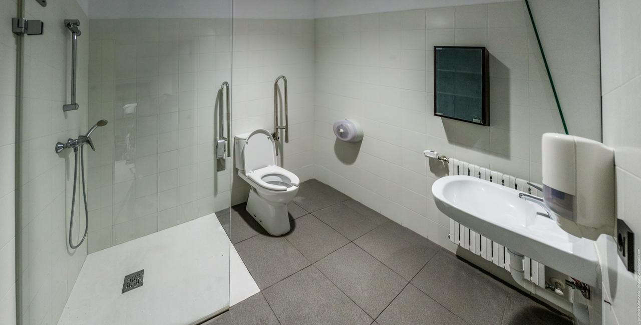 Albergue Peregrinos San Francisco De Asis ليون المظهر الخارجي الصورة