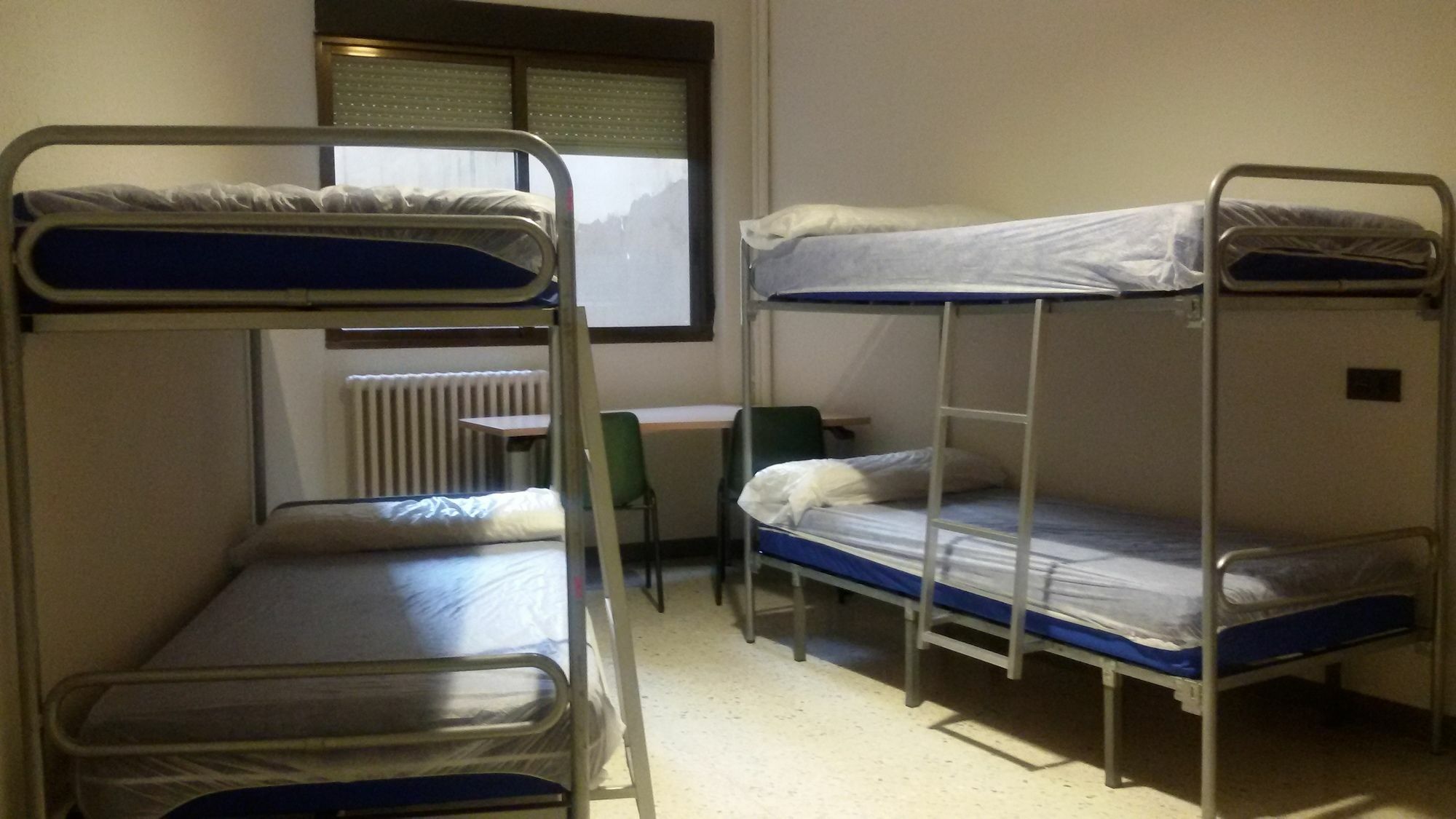 Albergue Peregrinos San Francisco De Asis ليون المظهر الخارجي الصورة